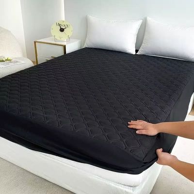 Luxury Heating and Cooling Mattress Pad with Dual-zone Temperature Settings and Timer Function Designed to Enhance Sleep